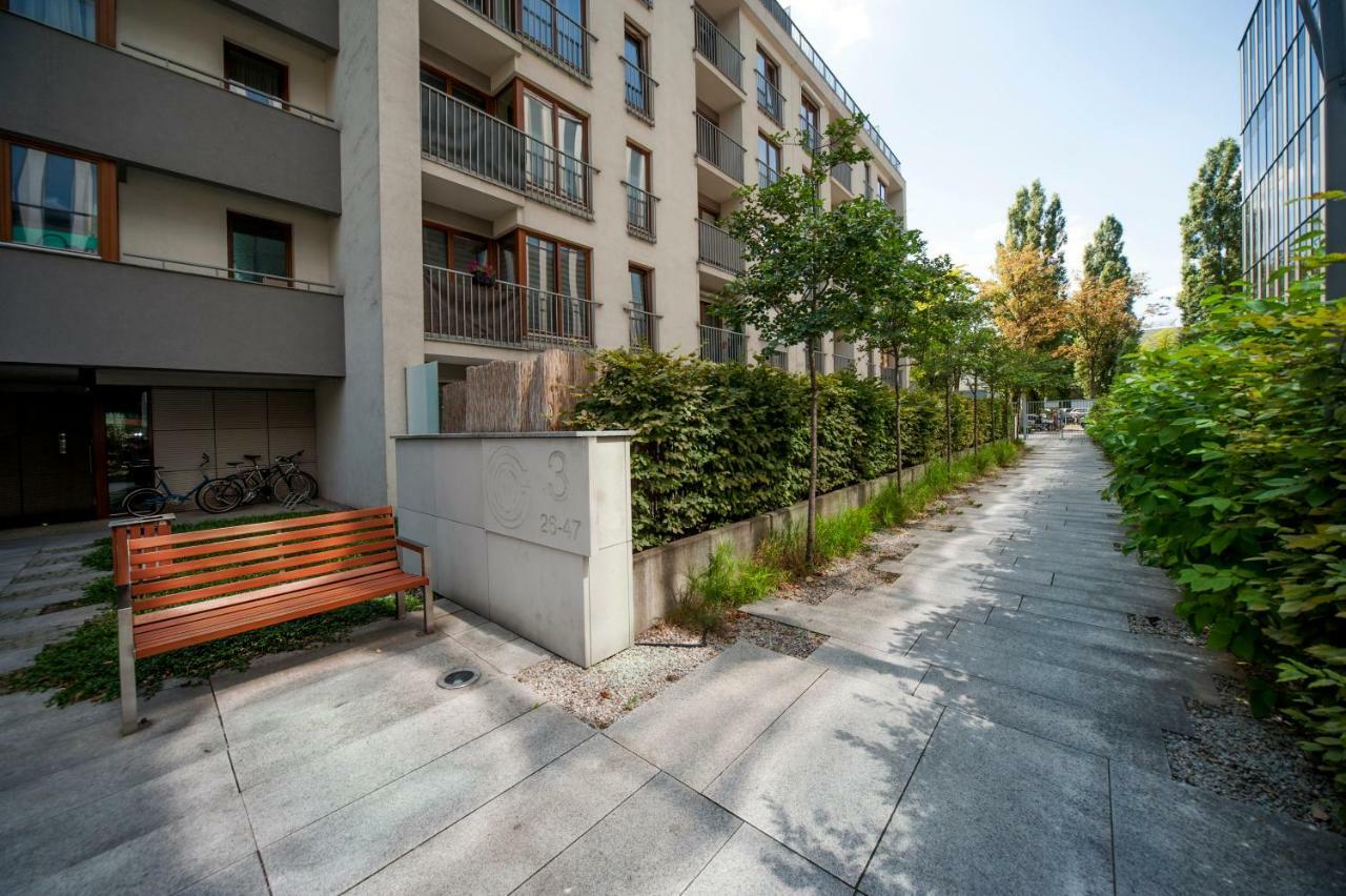 Very Berry - Maratonska 3 - Business Apartment, Garden, Check In 24H Poznan Exterior photo